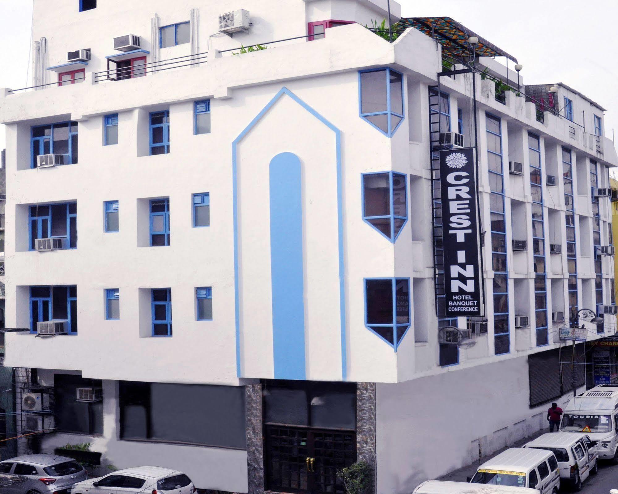 호텔 크레스트 인 델리 외부 사진